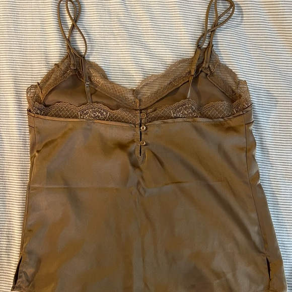 Abercombie lace tank top / cami - Picture 2 of 2